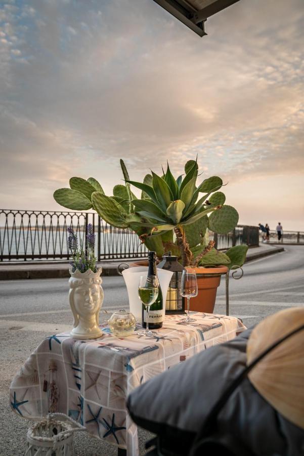 Suite Ortigia Vista Mare Syracuse Bagian luar foto