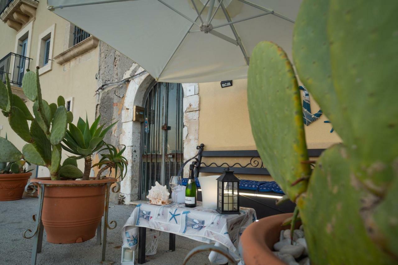 Suite Ortigia Vista Mare Syracuse Bagian luar foto
